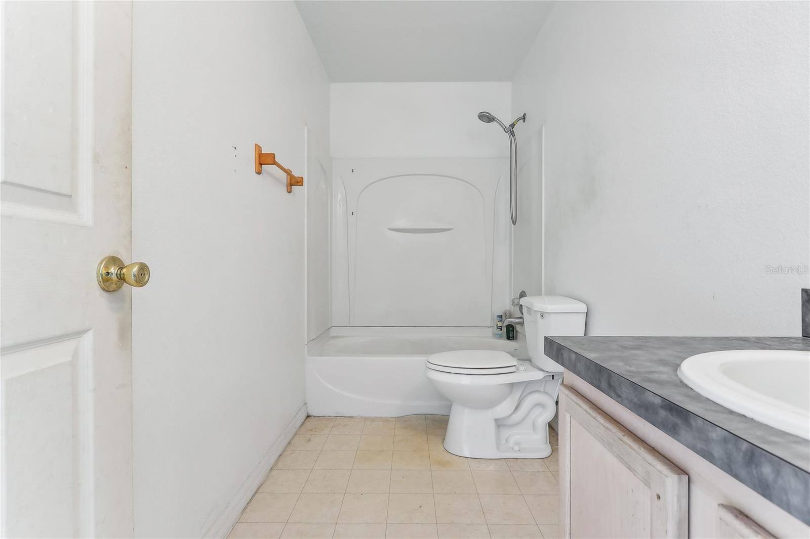 2548 LYNDSCAPE ST, ORLANDO, FL, 32833