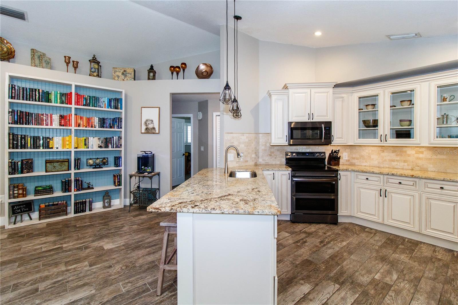 614 FAYETTE DR S, SAFETY HARBOR, FL, 34695