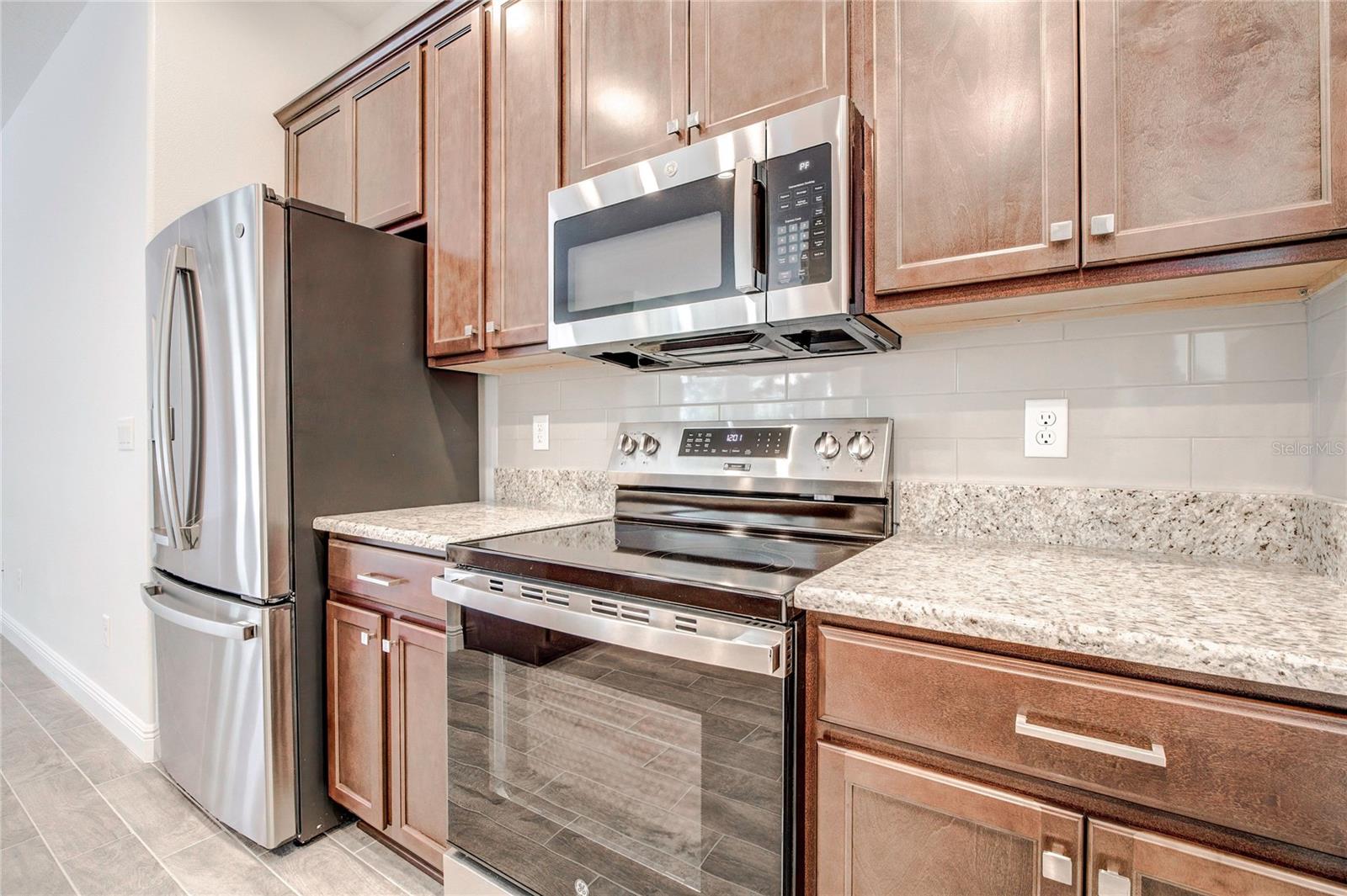 12 CORKWOOD BLVD, HOMOSASSA, FL, 34446
