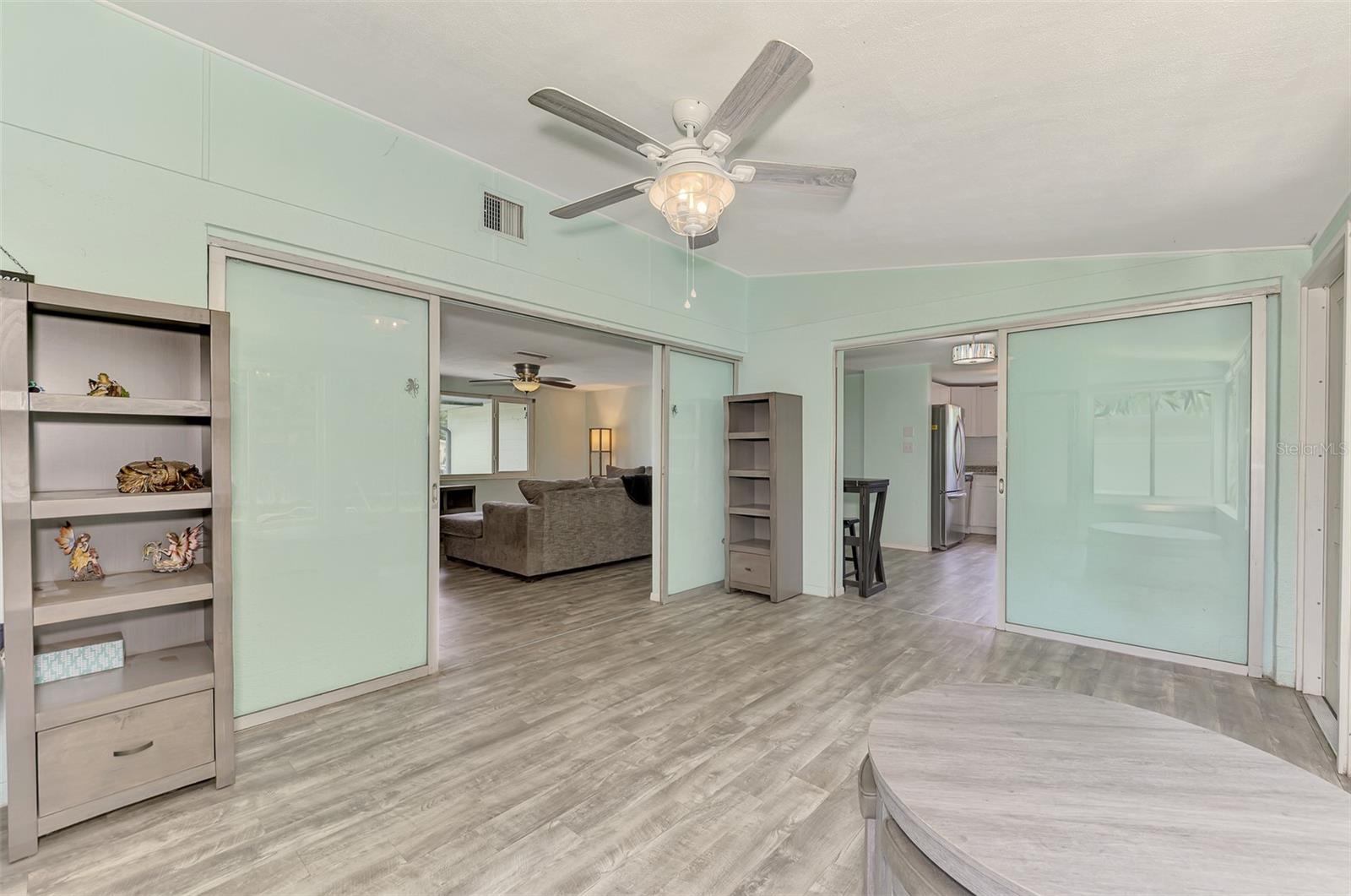2900 SIESTA DR, VENICE, FL, 34293