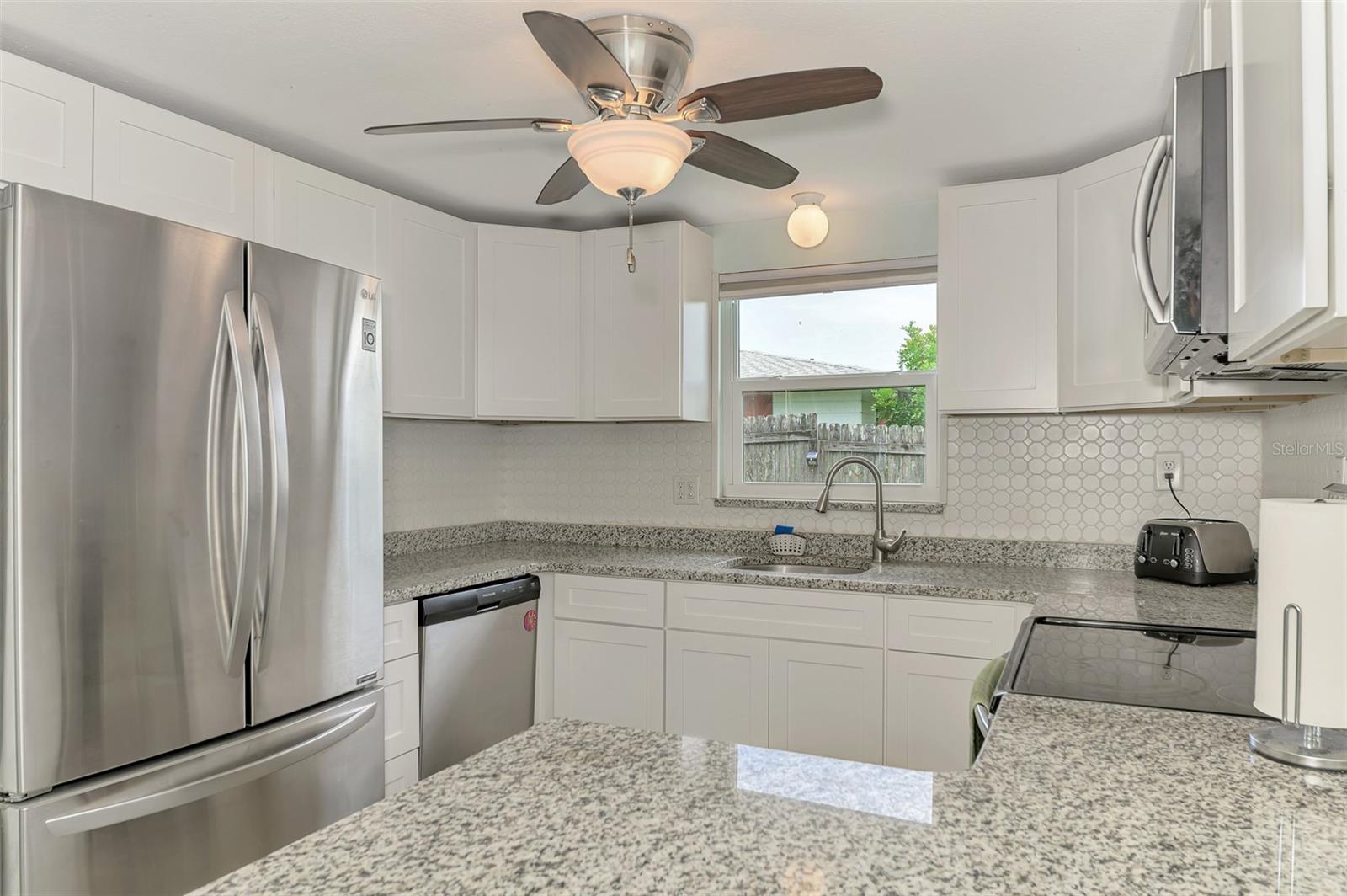 2900 SIESTA DR, VENICE, FL, 34293