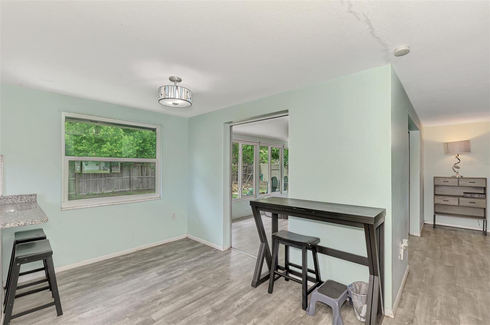 2900 SIESTA DR, VENICE, FL, 34293