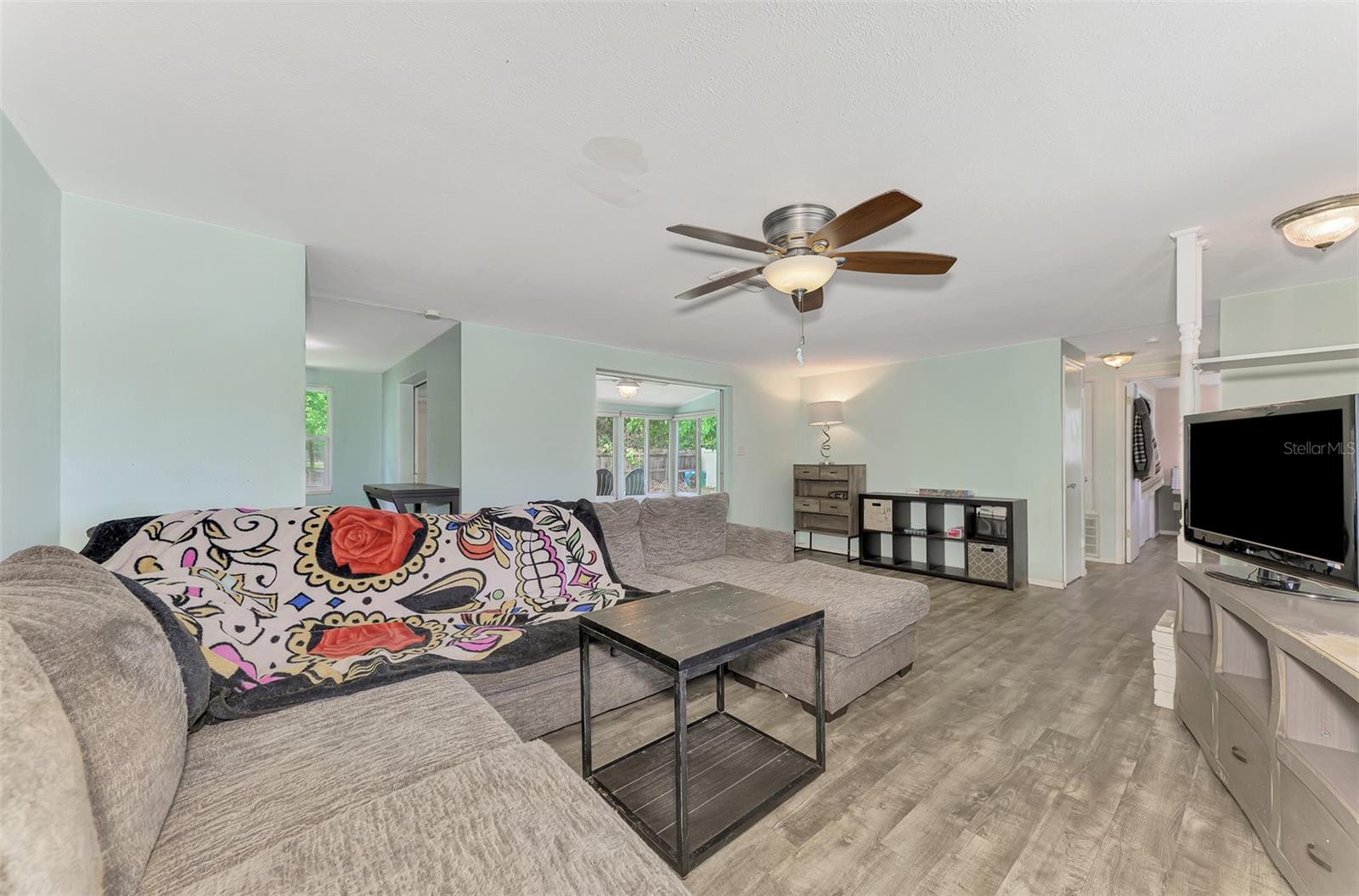 2900 SIESTA DR, VENICE, FL, 34293
