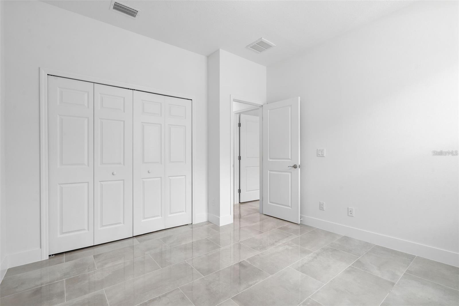 8920 N NEWPORT AVE, TAMPA, FL, 33604