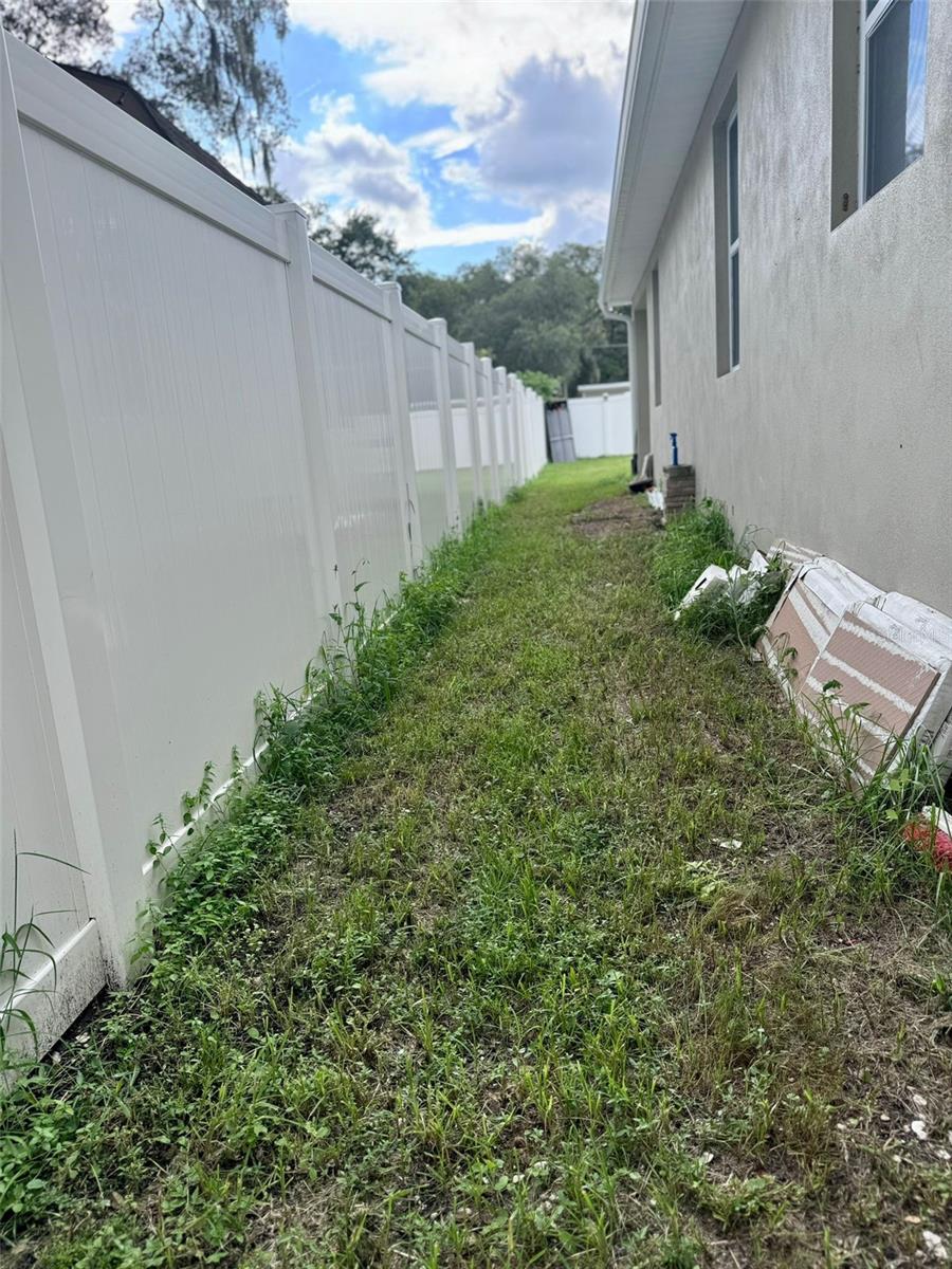 8920 N NEWPORT AVE, TAMPA, FL, 33604