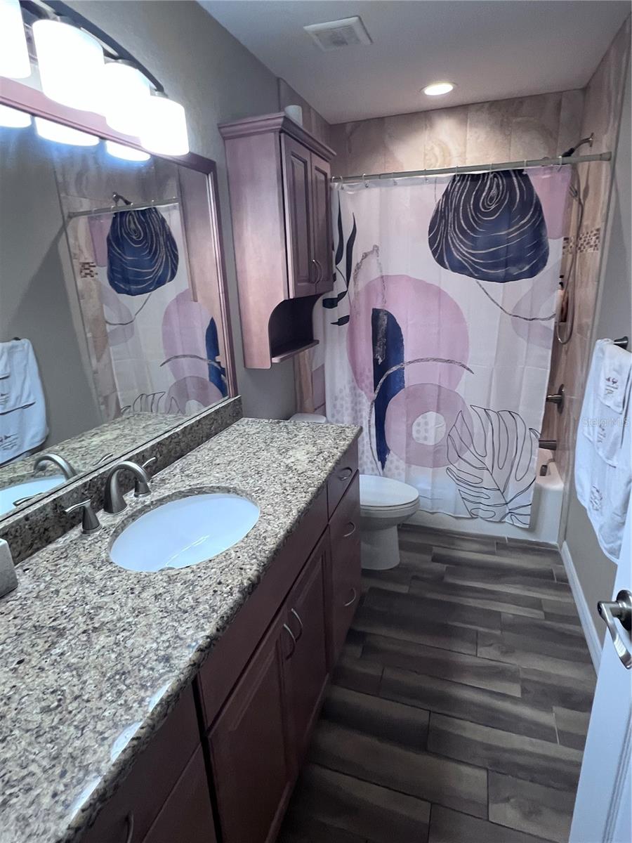 1609 LAKEVIEW, SEFFNER, FL, 33584