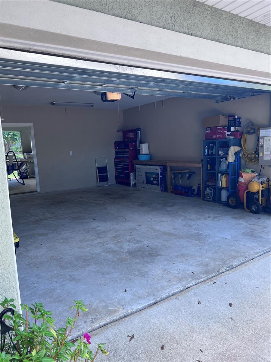 1609 LAKEVIEW, SEFFNER, FL, 33584