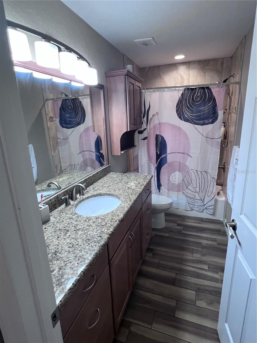 1609 LAKEVIEW, SEFFNER, FL, 33584