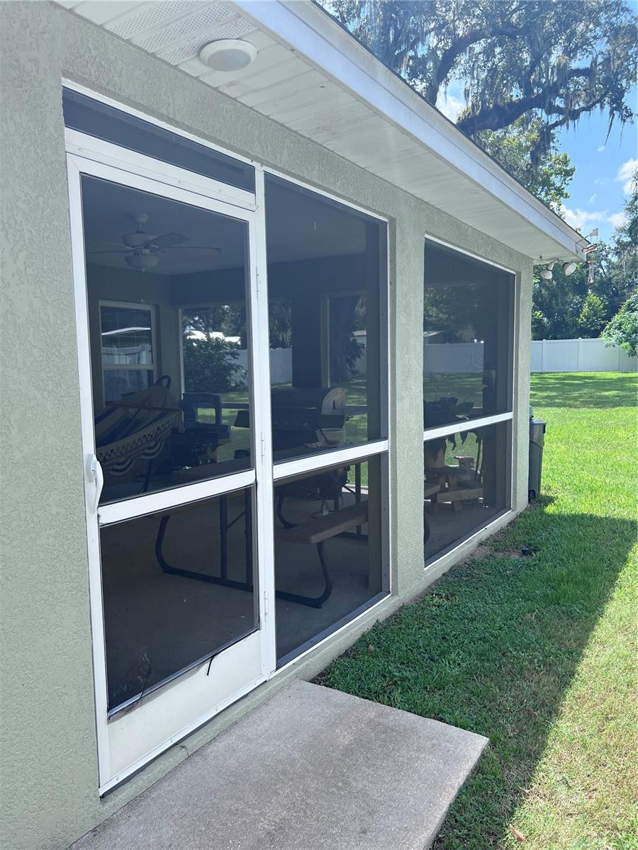 1609 LAKEVIEW, SEFFNER, FL, 33584