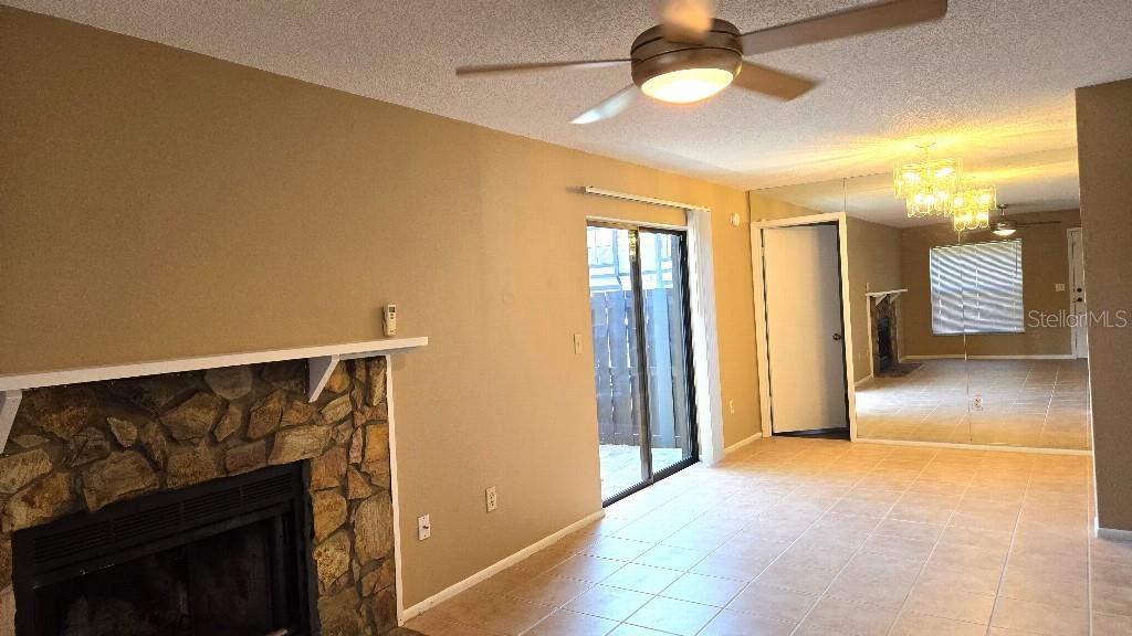 4025 ANGEL OAK CT #102, TAMPA, FL, 33613