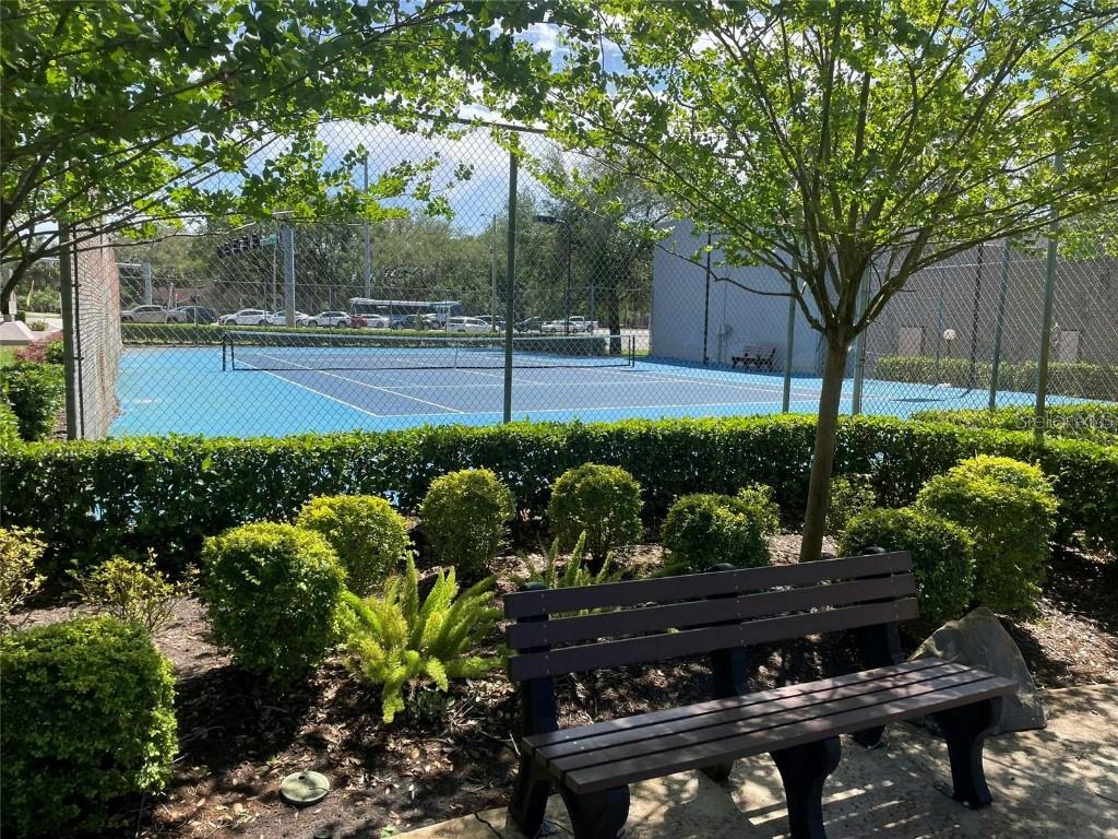 4025 ANGEL OAK CT #102, TAMPA, FL, 33613