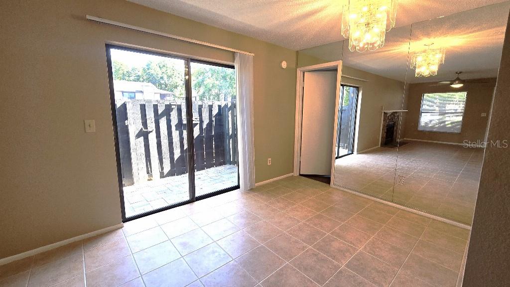 4025 ANGEL OAK CT #102, TAMPA, FL, 33613