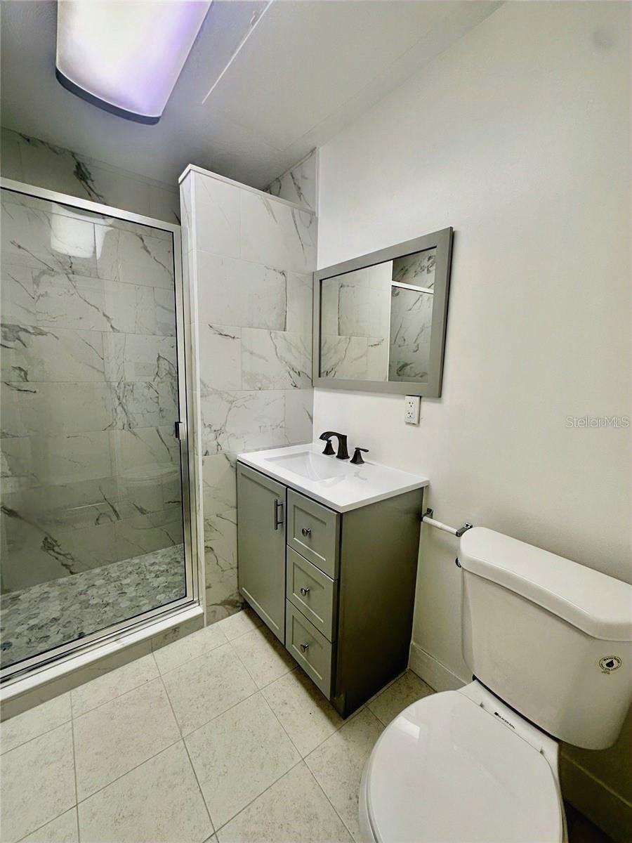 1663 W LAKE CANNON DR NW, WINTER HAVEN, FL, 33881