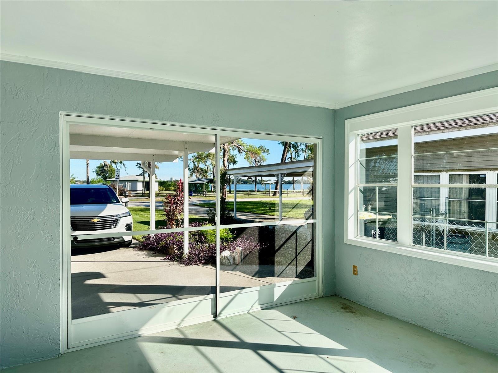 1663 W LAKE CANNON DR NW, WINTER HAVEN, FL, 33881