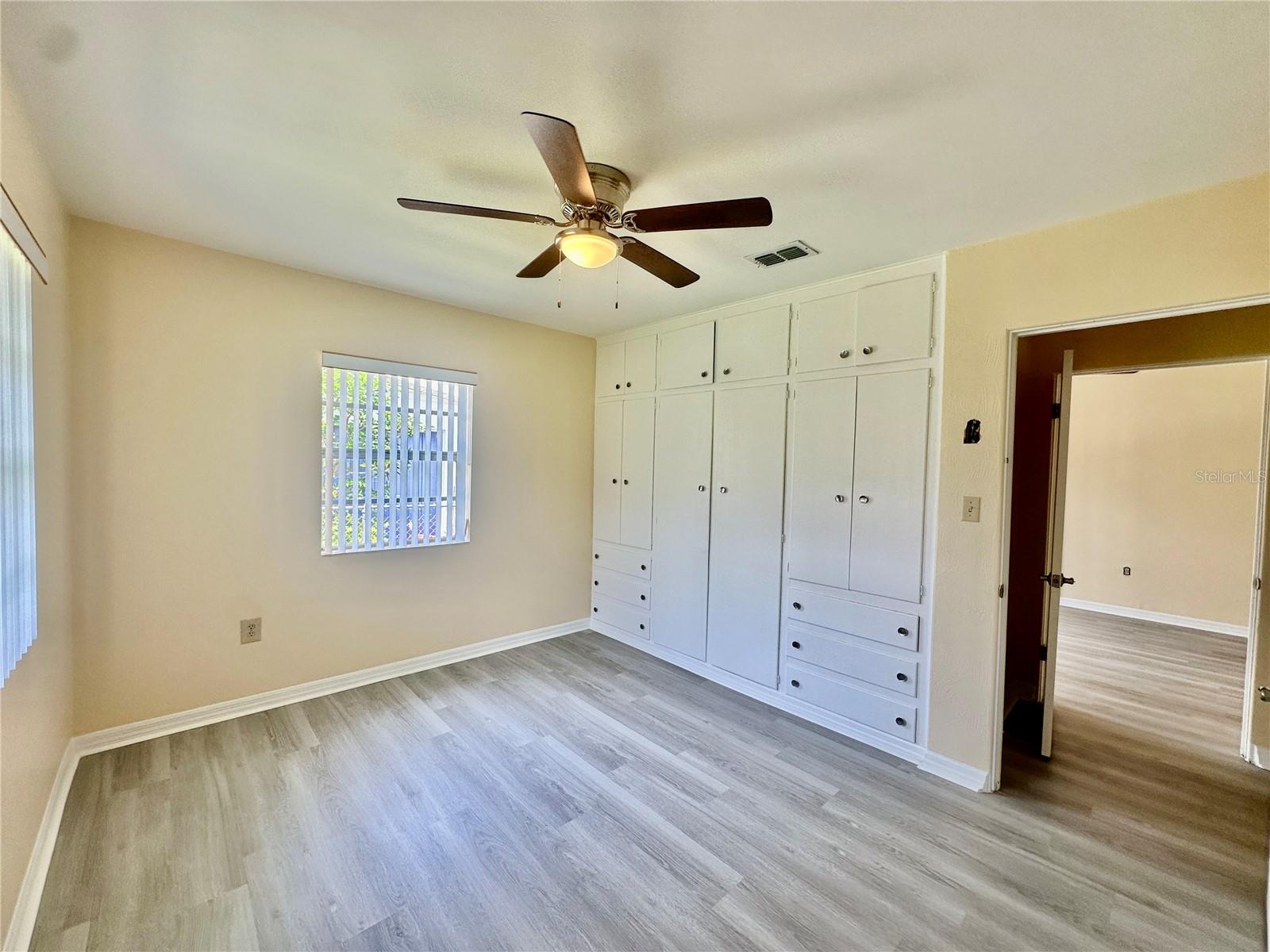 1663 W LAKE CANNON DR NW, WINTER HAVEN, FL, 33881