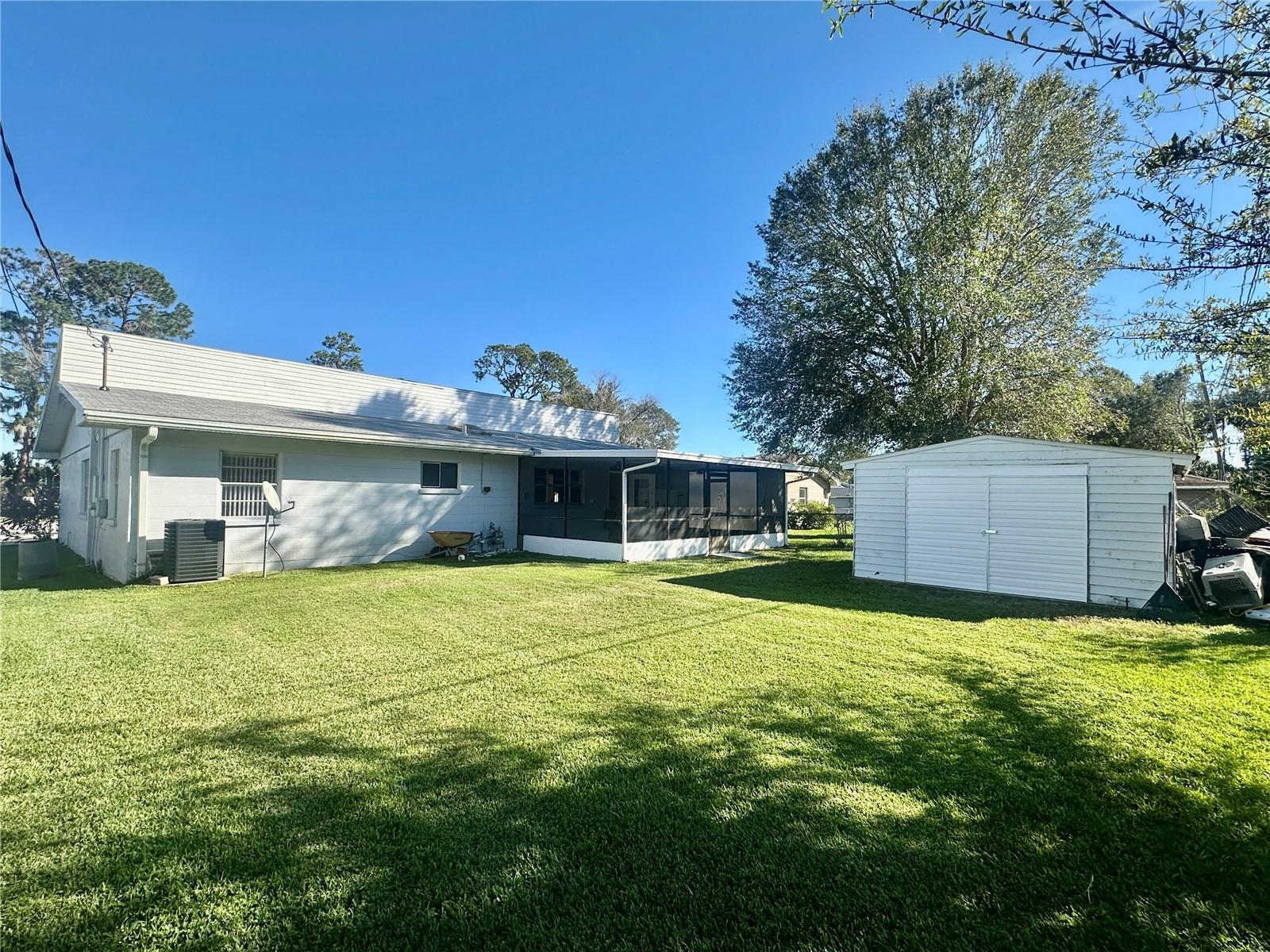 1663 W LAKE CANNON DR NW, WINTER HAVEN, FL, 33881