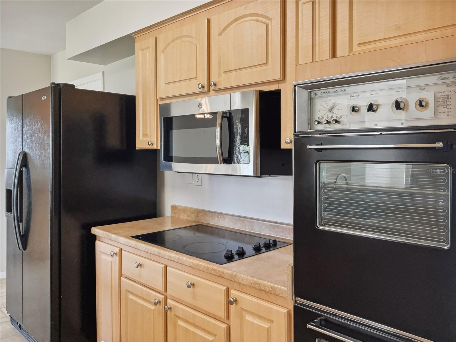 716 FOX HILLS DR, SUN CITY CENTER, FL, 33573