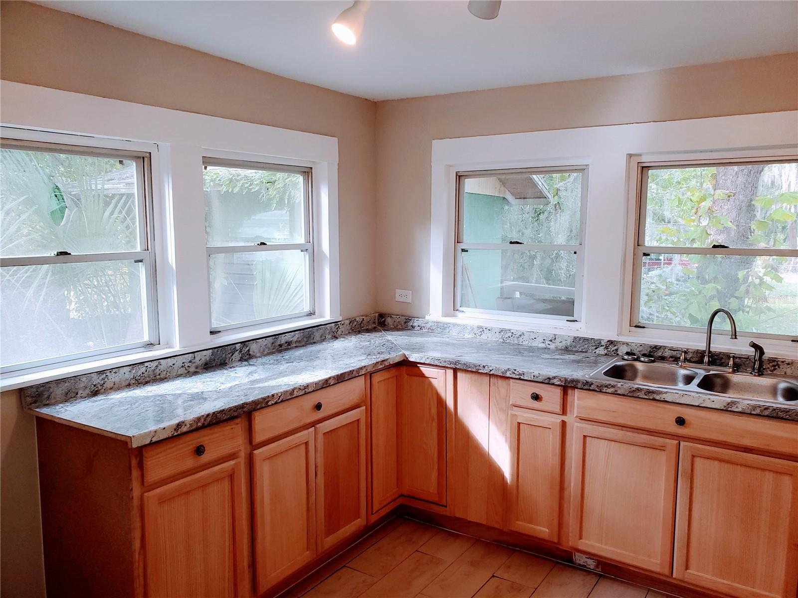 1714 PRESIDENT ST, PALATKA, FL, 32177