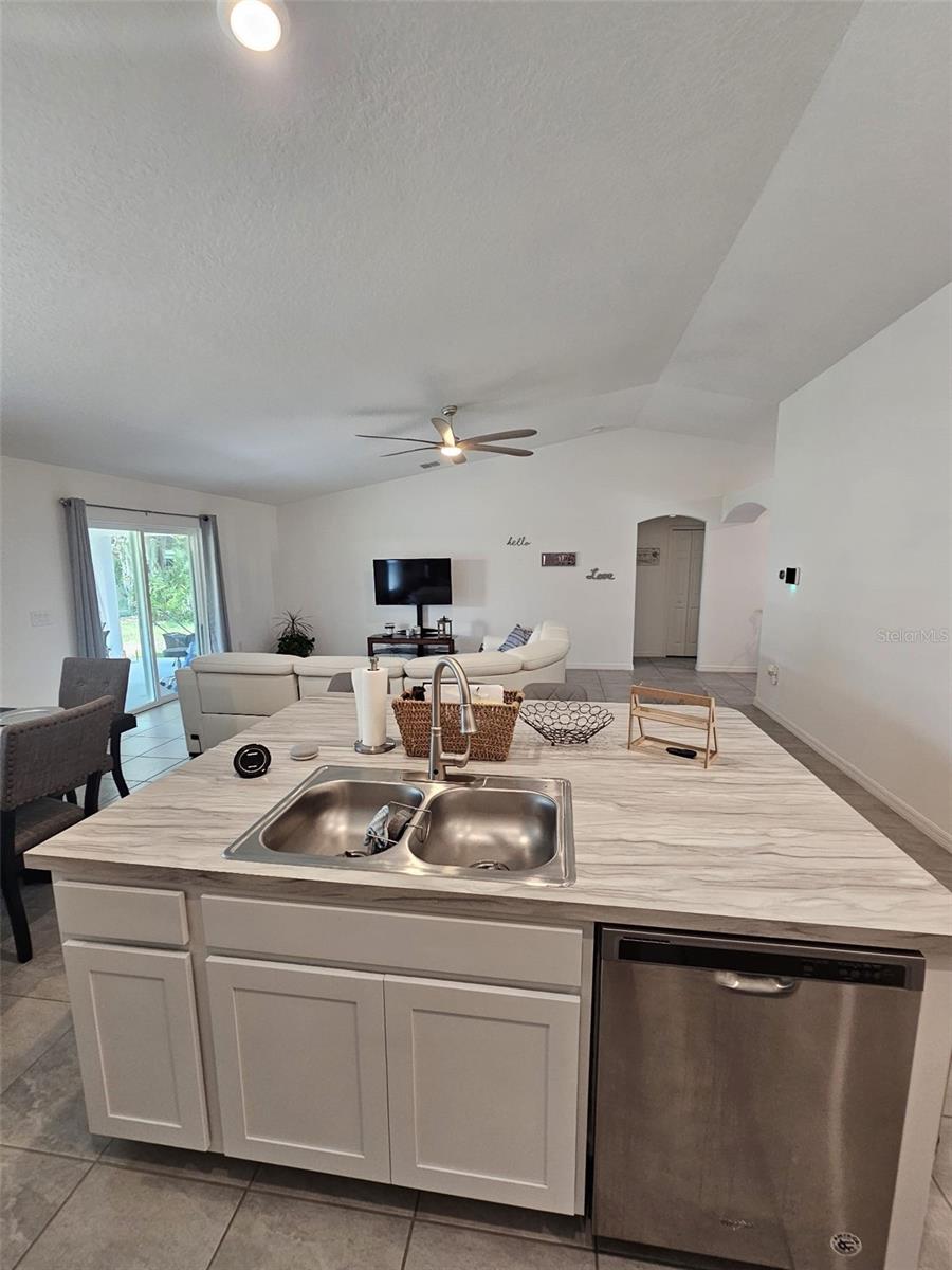 1162 PRESCOTT BLVD, DELTONA, FL, 32738