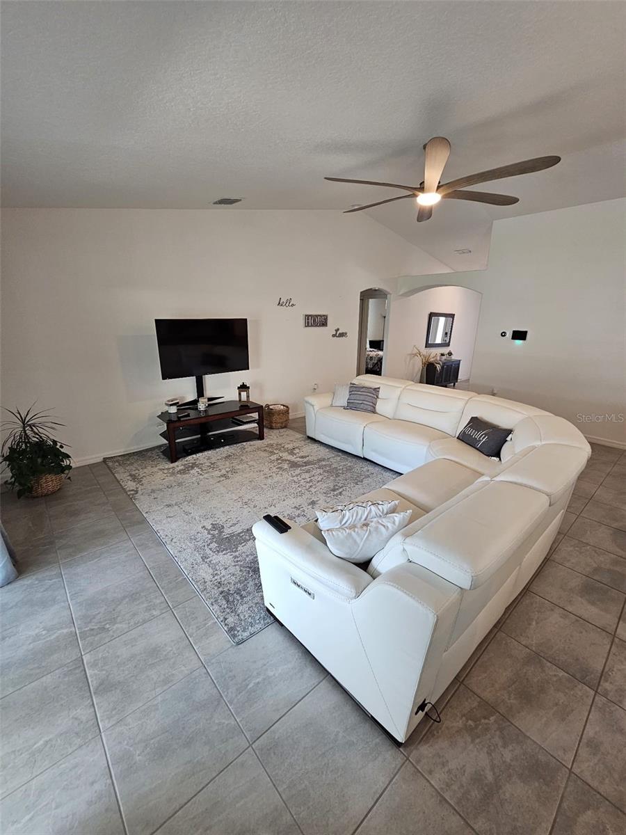1162 PRESCOTT BLVD, DELTONA, FL, 32738