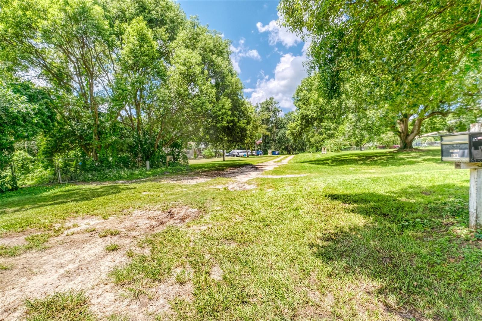 37427 SOUTHSIDE DR, ZEPHYRHILLS, FL, 33541