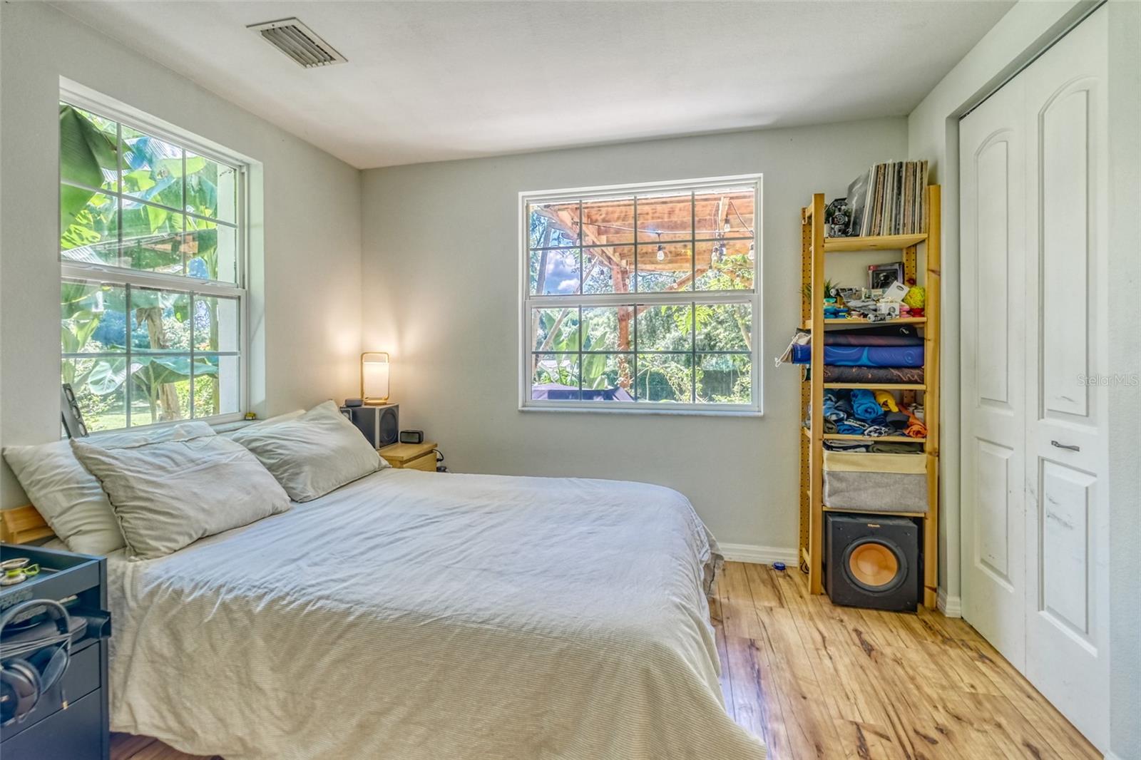37427 SOUTHSIDE DR, ZEPHYRHILLS, FL, 33541