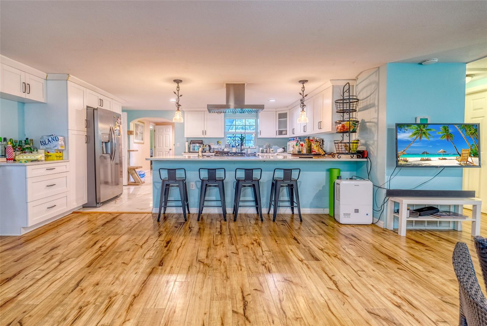 37427 SOUTHSIDE DR, ZEPHYRHILLS, FL, 33541