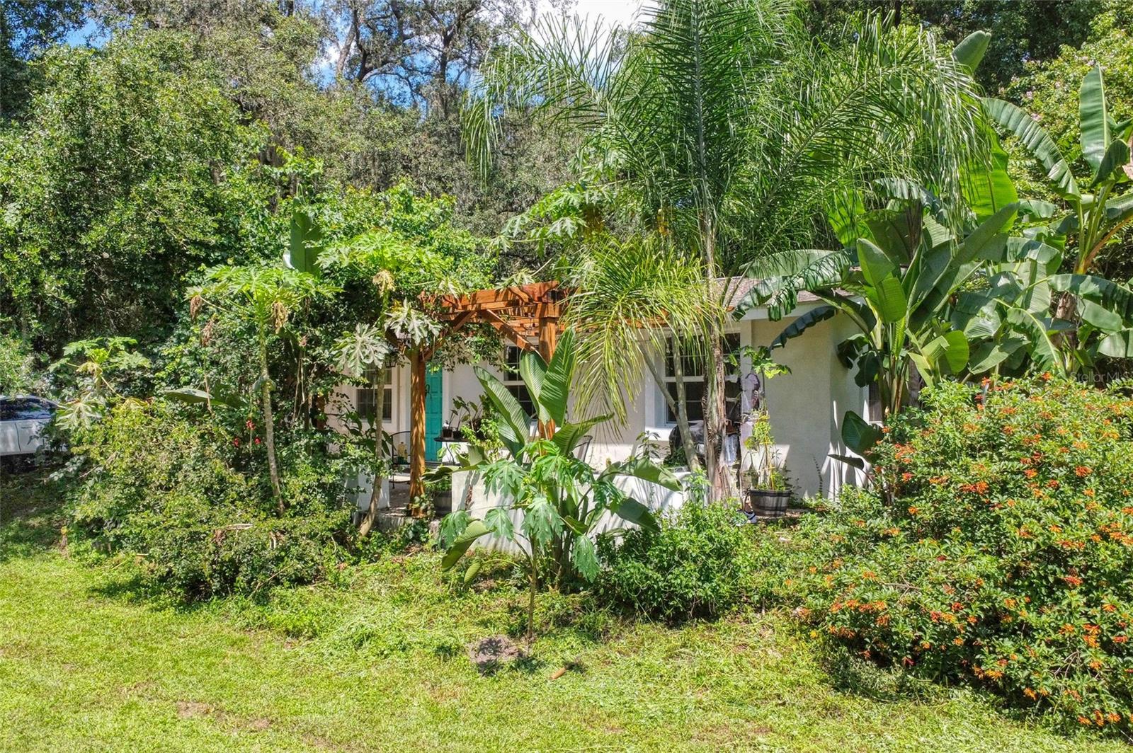 37427 SOUTHSIDE DR, ZEPHYRHILLS, FL, 33541