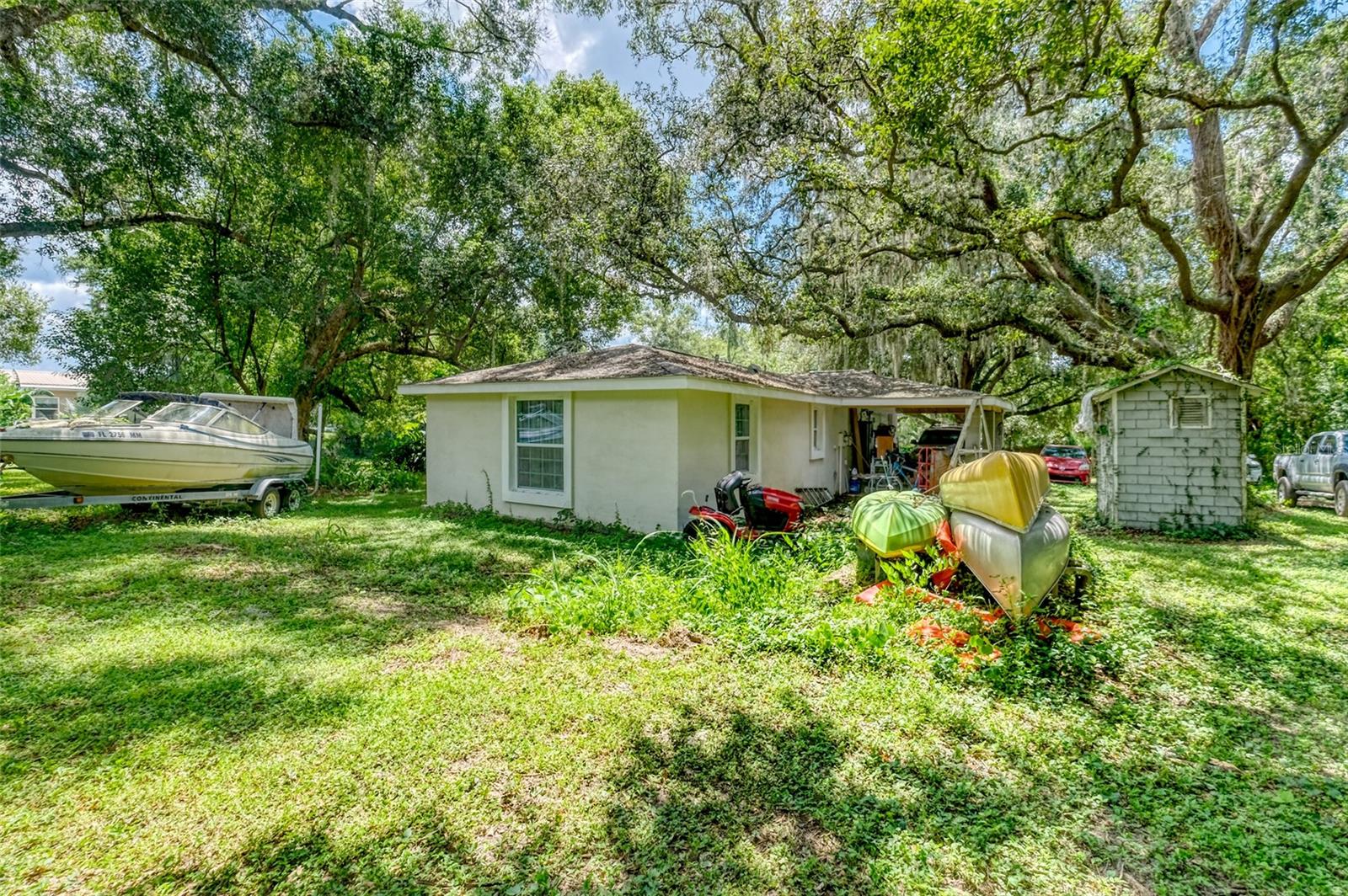 37427 SOUTHSIDE DR, ZEPHYRHILLS, FL, 33541