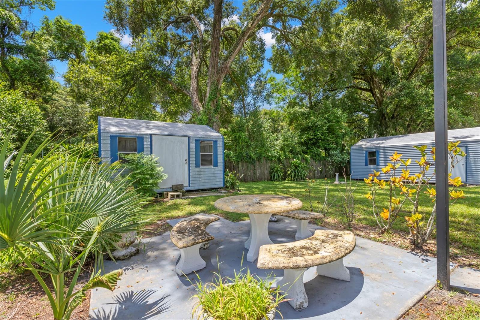 1213 E FRIERSON AVE, TAMPA, FL, 33603