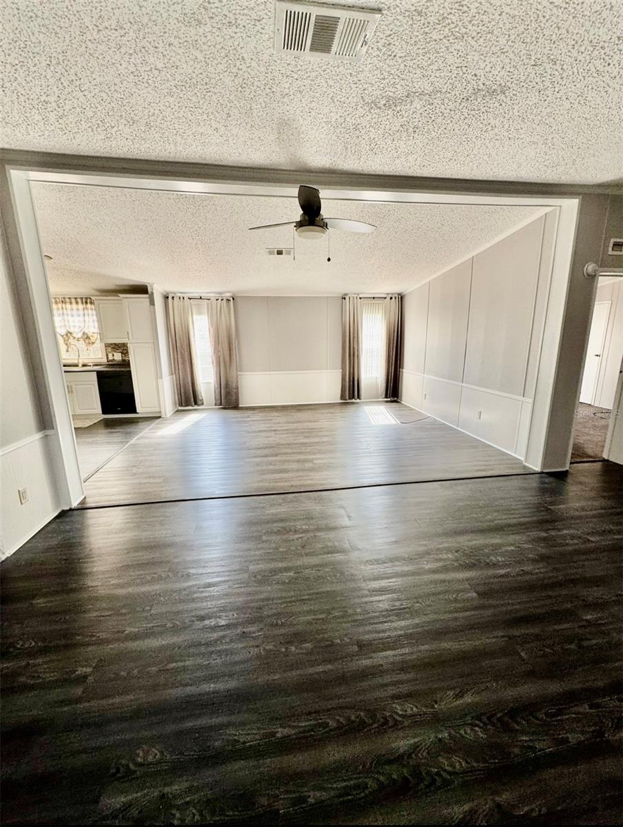 15594 NE 233RD PL, FORT MC COY, FL, 32134