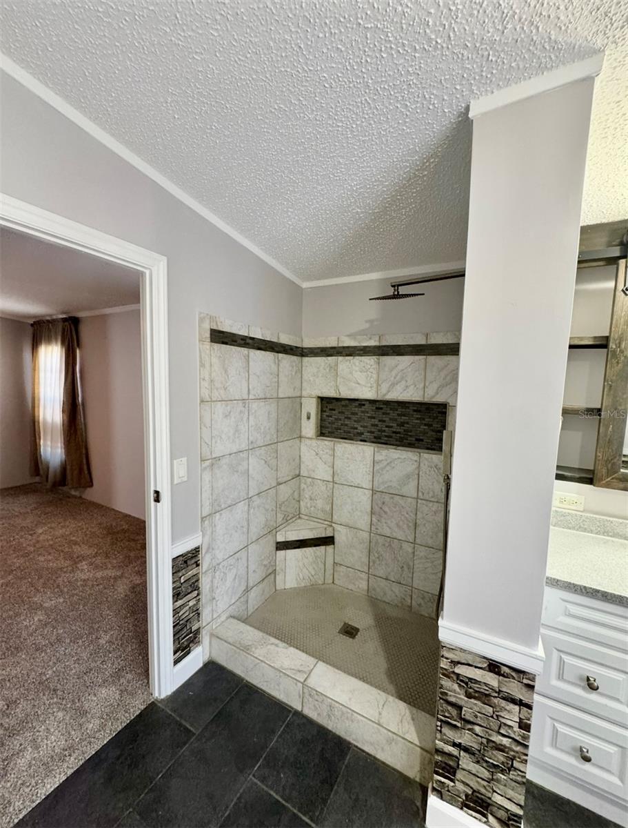 15594 NE 233RD PL, FORT MC COY, FL, 32134