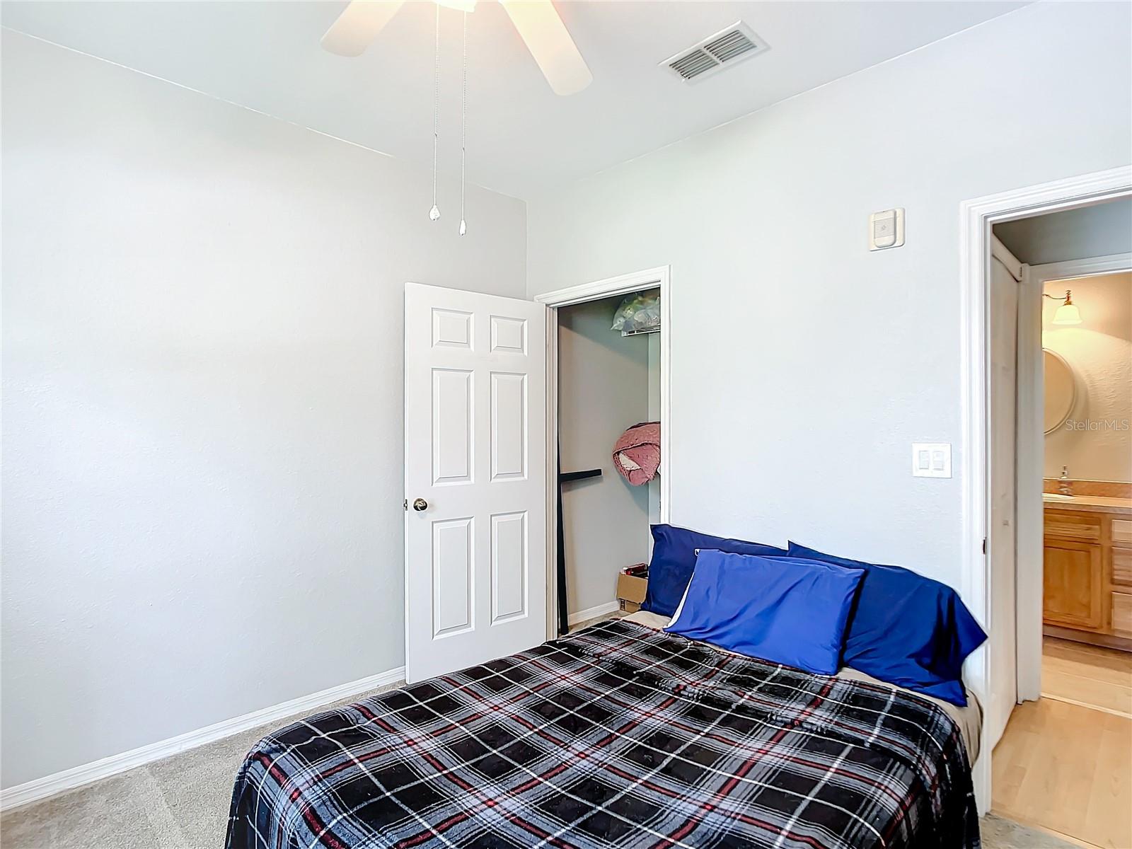10123 COURTNEY PALMS BLVD #204, TAMPA, FL, 33619