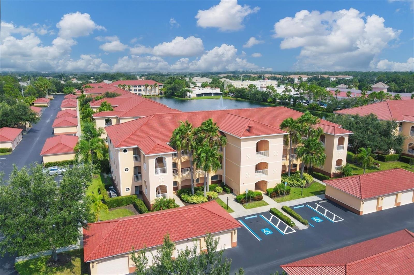 150 L PAVIA BLVD #14, VENICE, FL, 34292