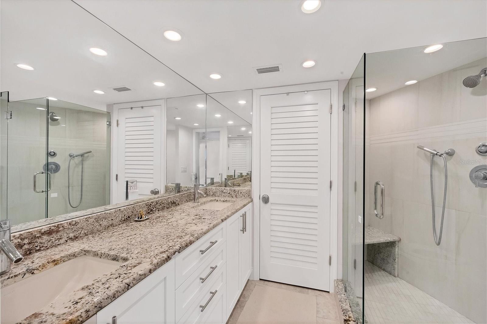 4825 GULF OF MEXICO DR #203, LONGBOAT KEY, FL, 34228