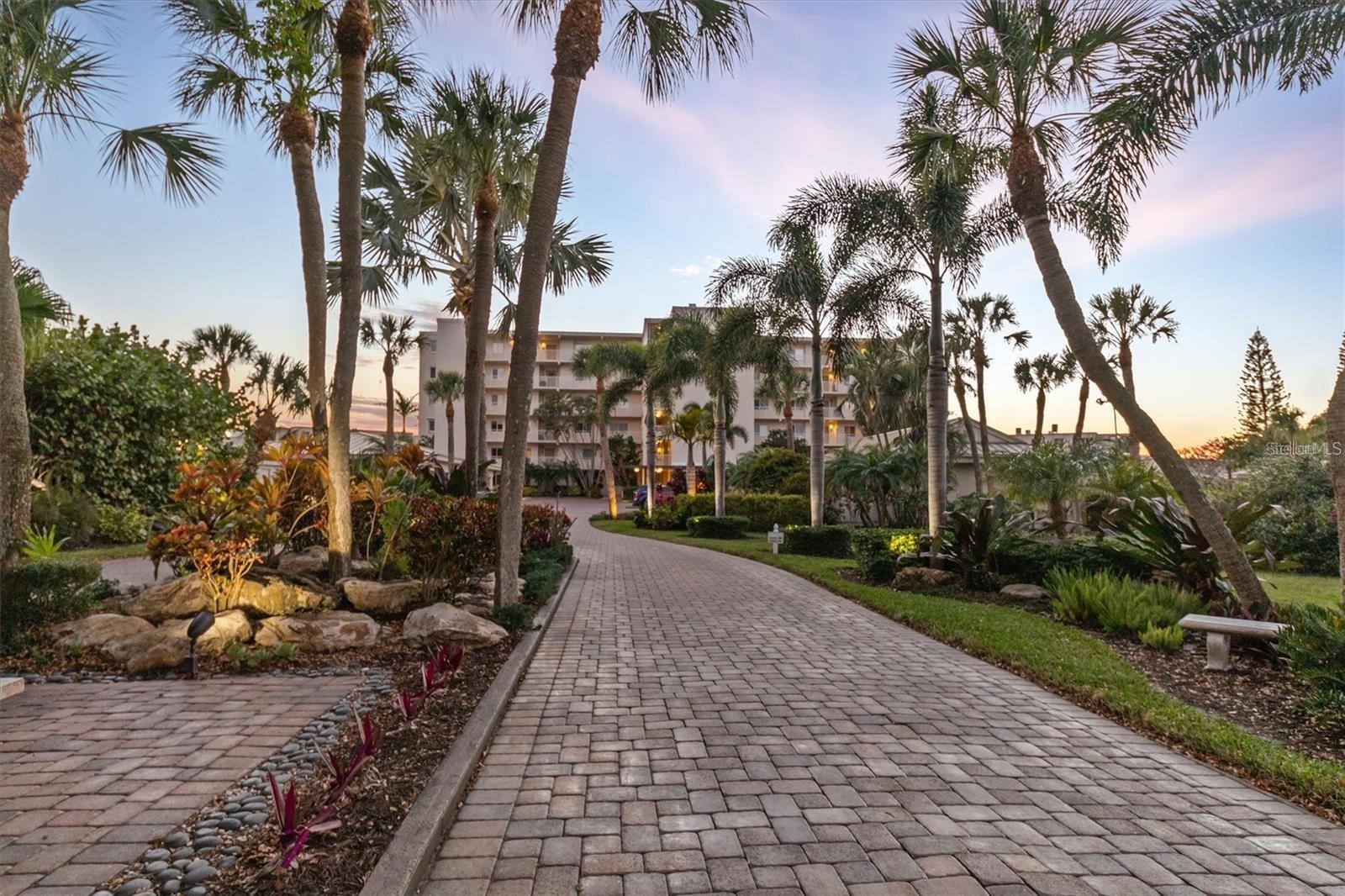 4825 GULF OF MEXICO DR #203, LONGBOAT KEY, FL, 34228