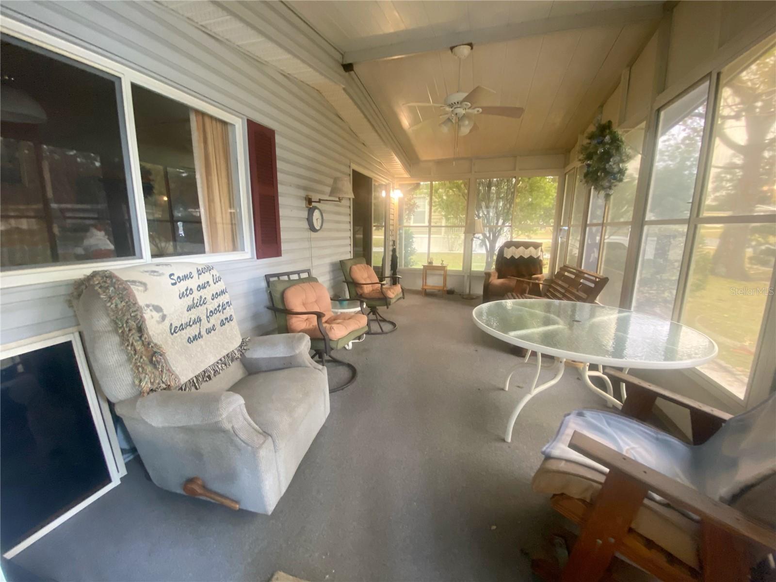 301 SHEERWOOD DR, LADY LAKE, FL, 32159