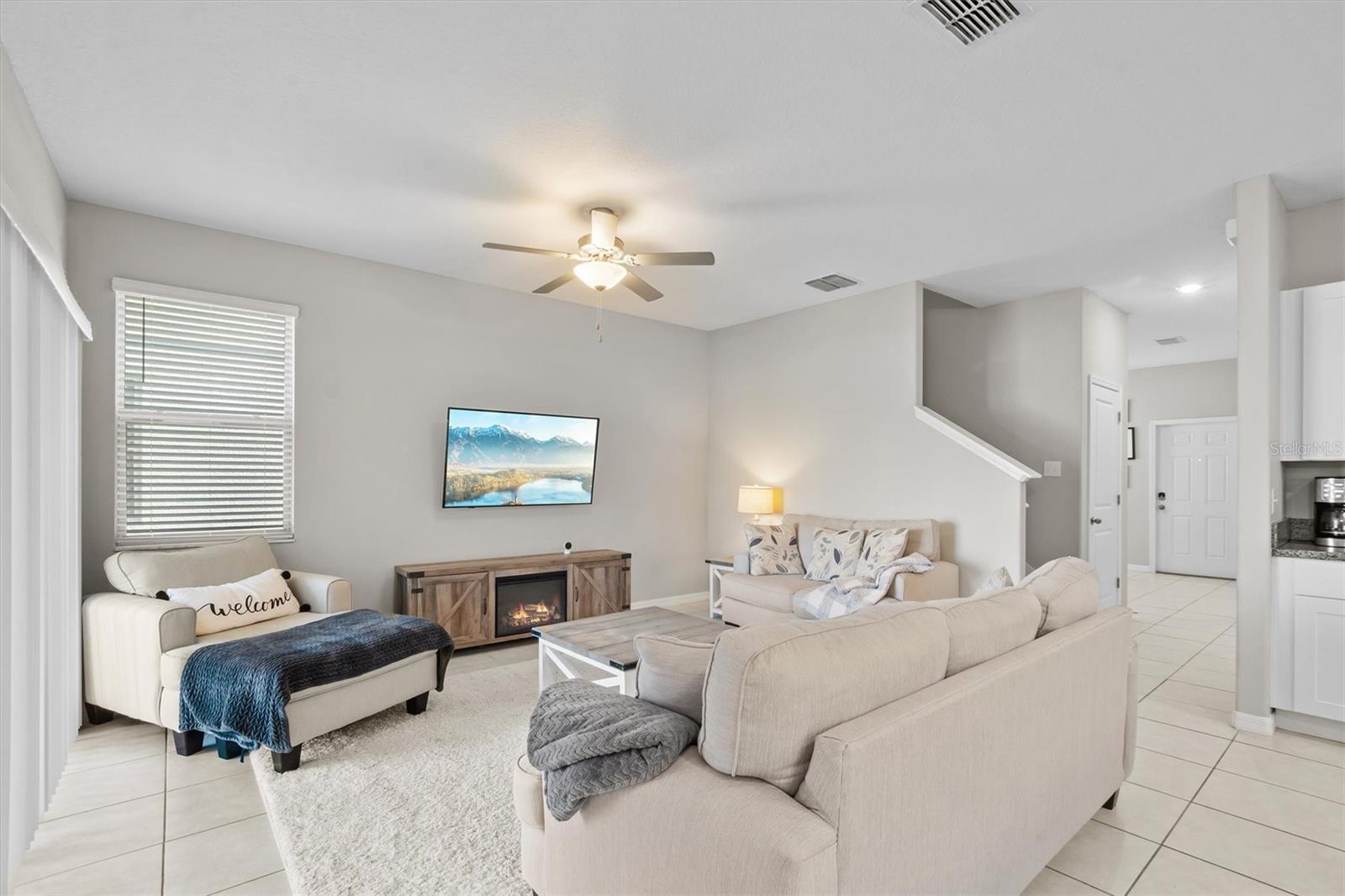 9681 FLOURISH DR, LAND O LAKES, FL, 34637