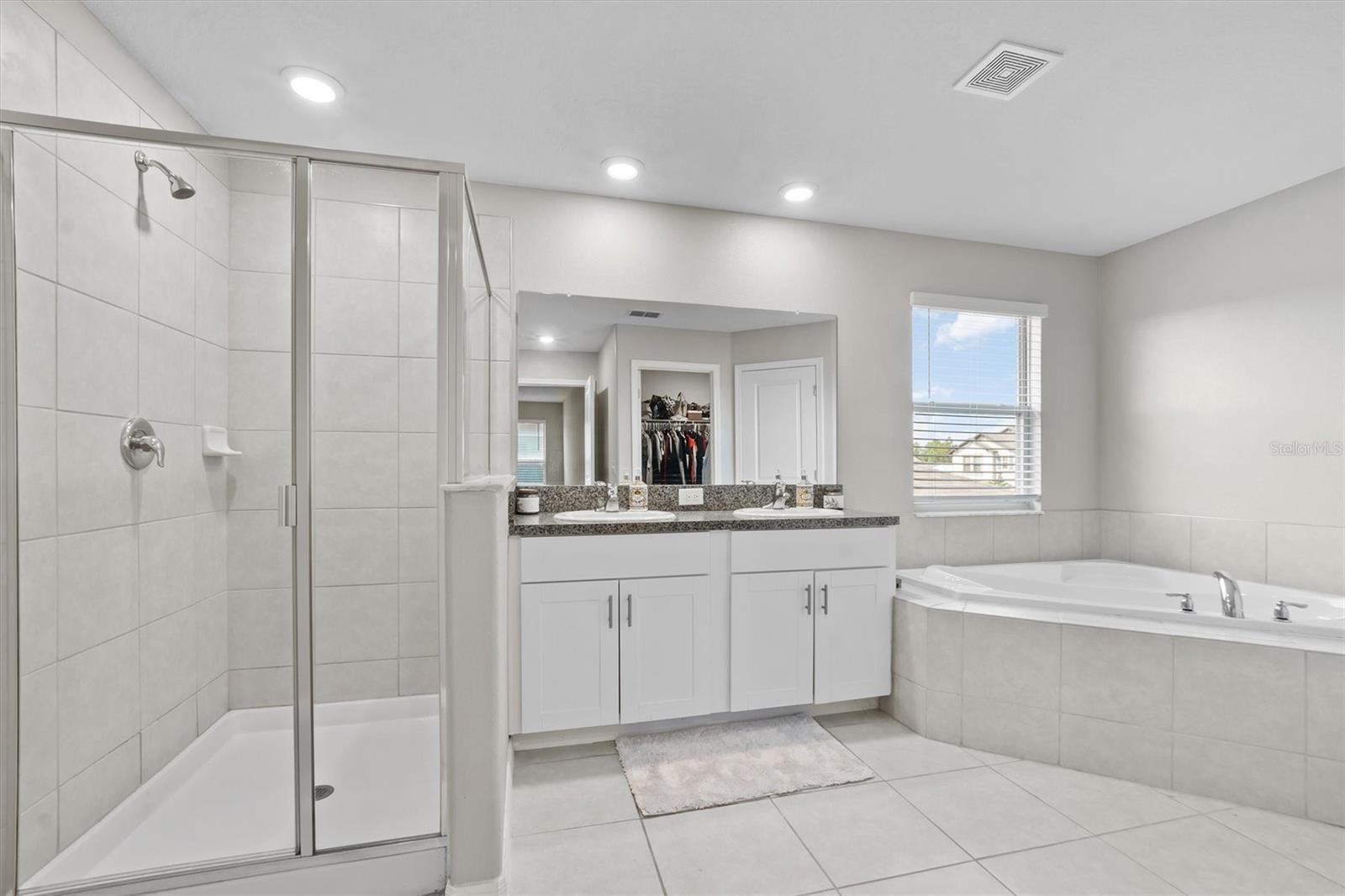 9681 FLOURISH DR, LAND O LAKES, FL, 34637