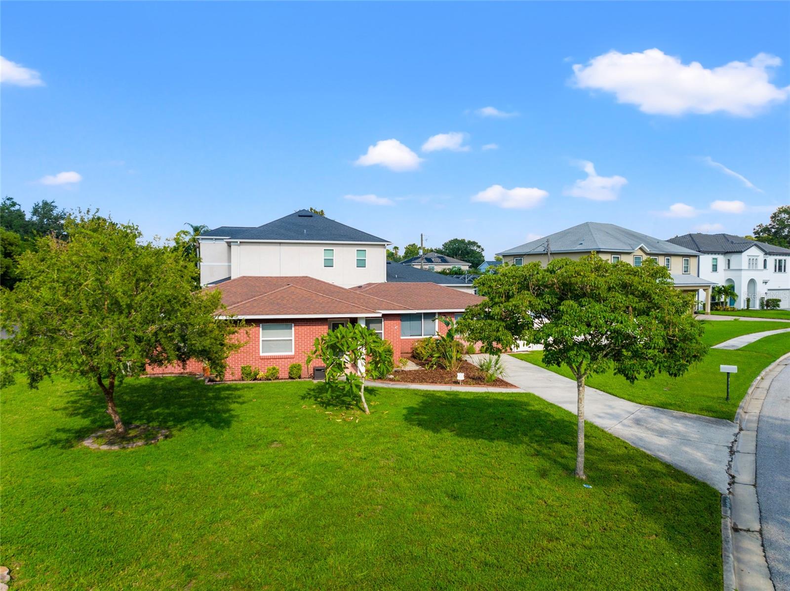 3625 W TAMPA CIR, TAMPA, FL, 33629