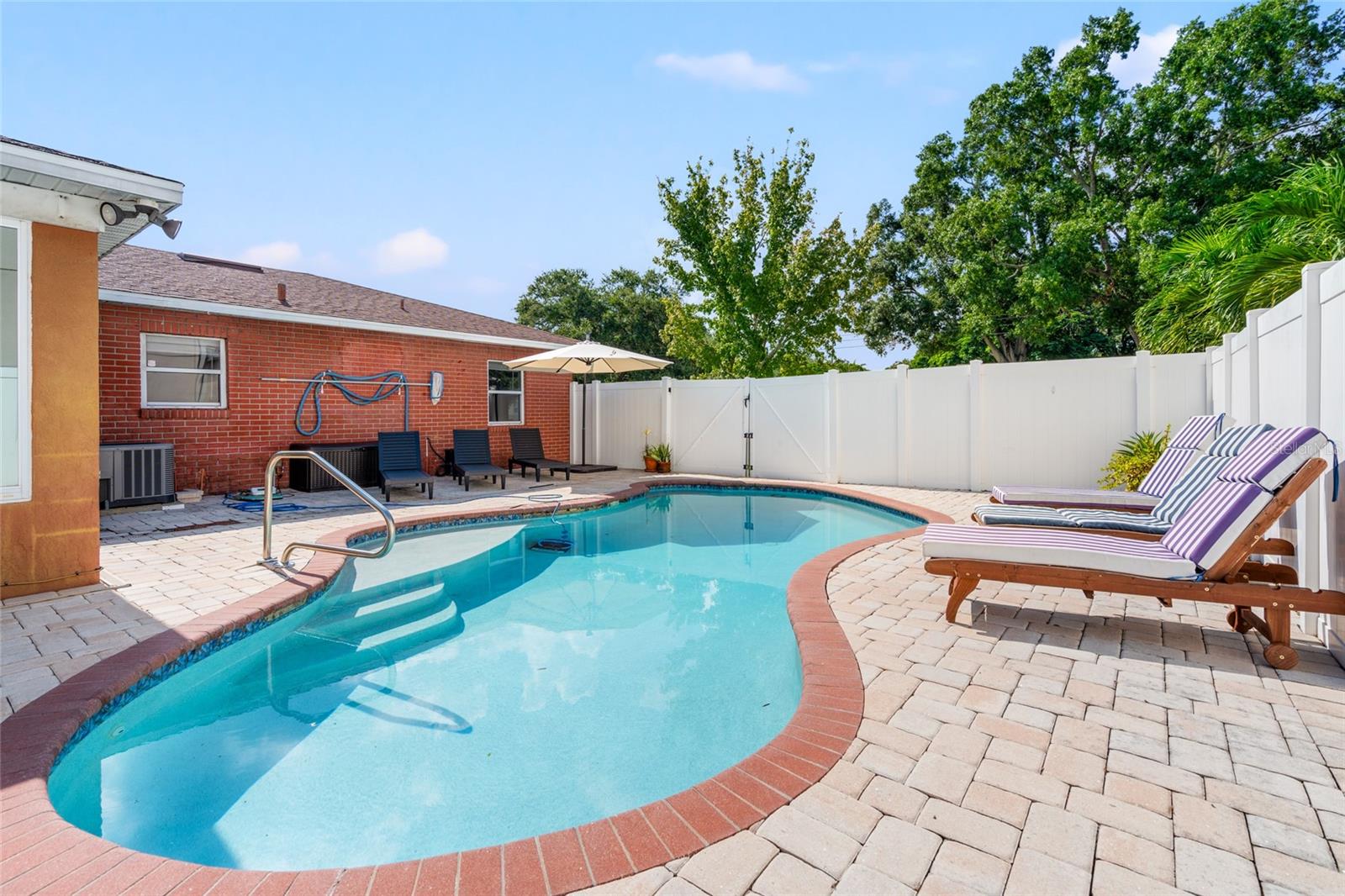 3625 W TAMPA CIR, TAMPA, FL, 33629