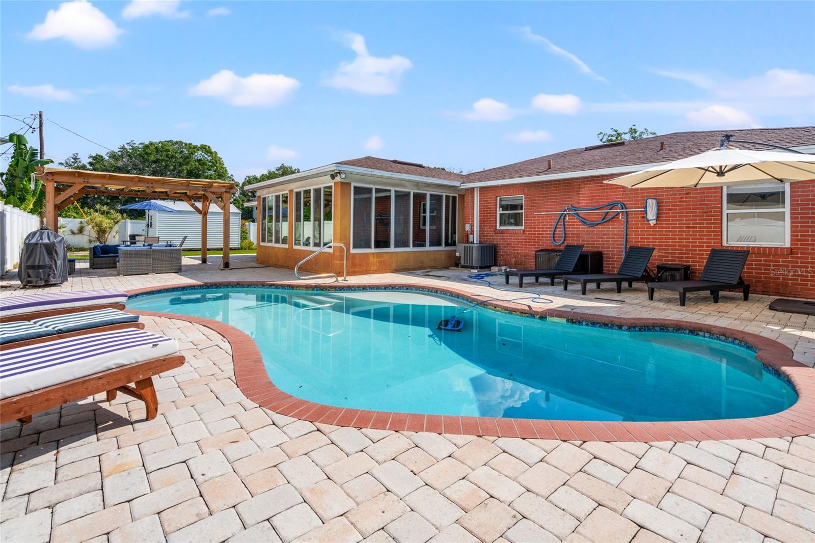 3625 W TAMPA CIR, TAMPA, FL, 33629