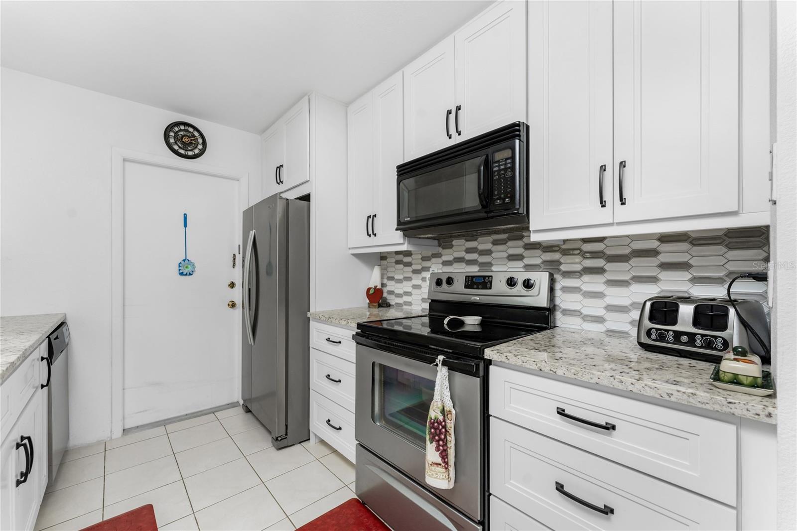 6420 DRUCKER CIR, PORT CHARLOTTE, FL, 33981