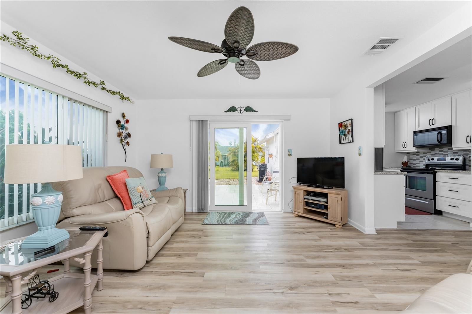 6420 DRUCKER CIR, PORT CHARLOTTE, FL, 33981