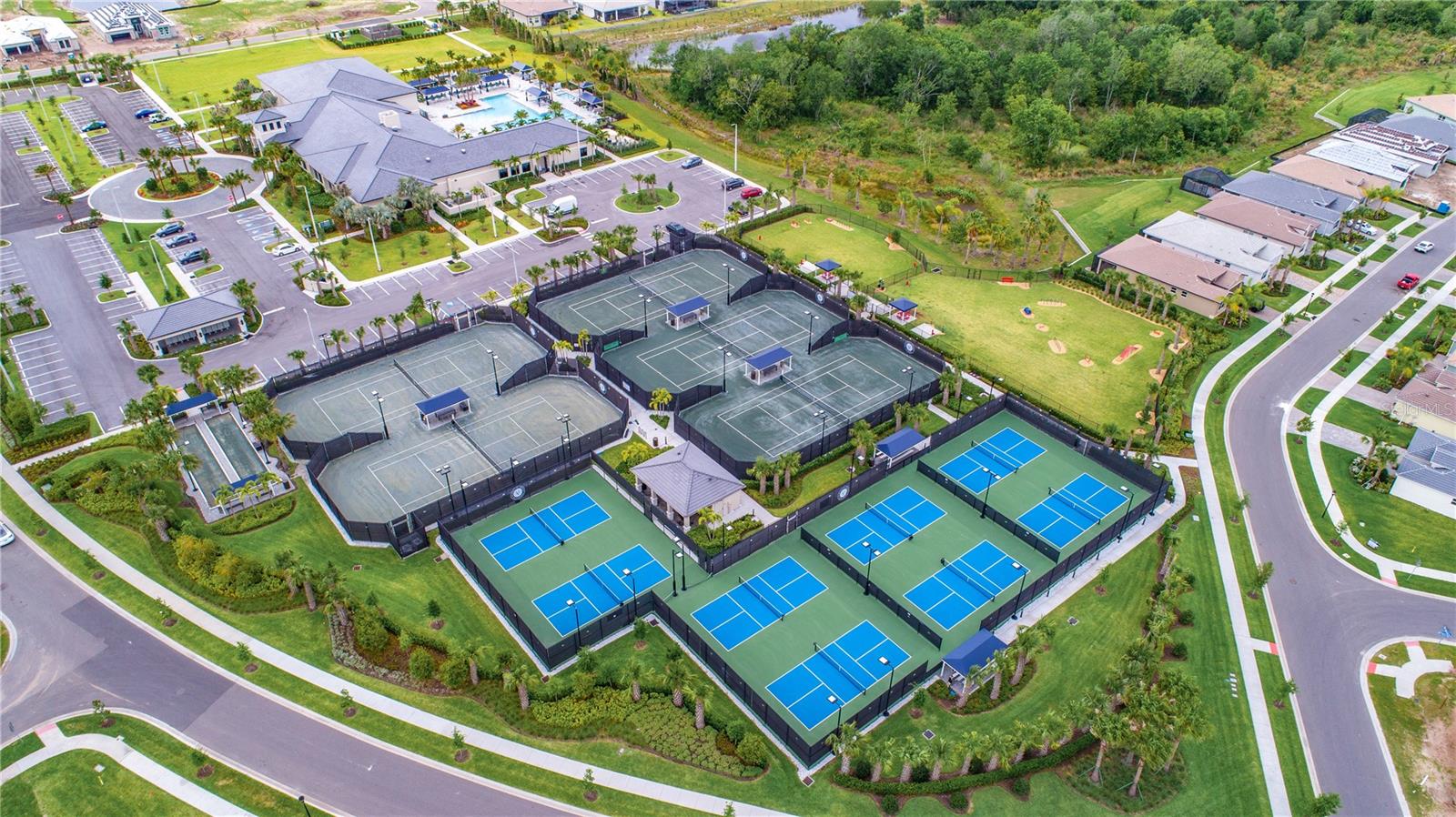 4888 SEVILLA SHORES DR, WIMAUMA, FL, 33598
