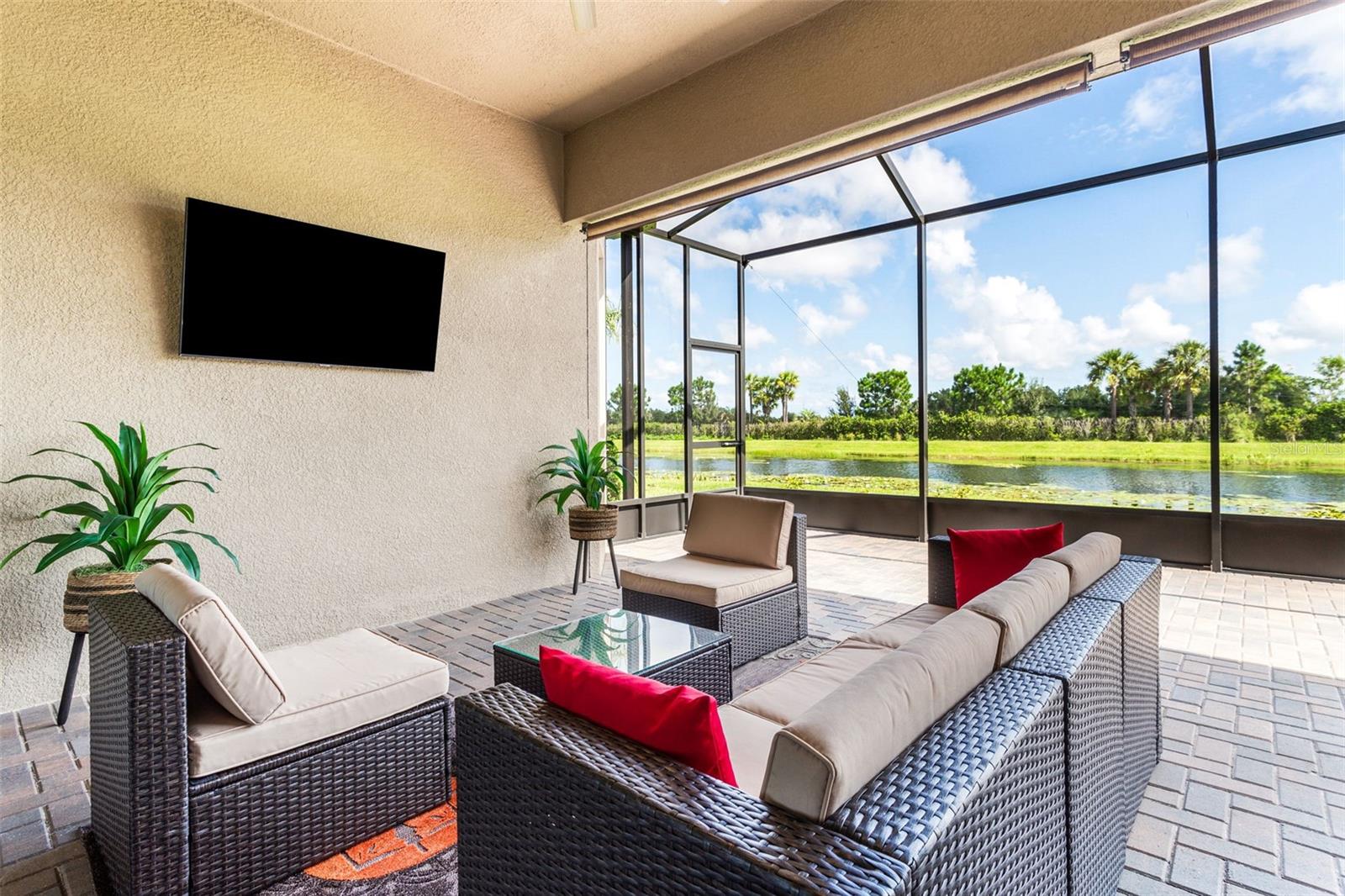 4888 SEVILLA SHORES DR, WIMAUMA, FL, 33598