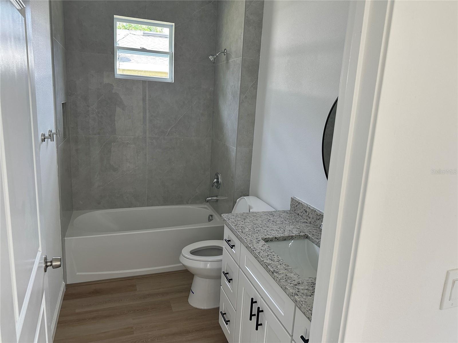 532 E 11TH ST, APOPKA, FL, 32703