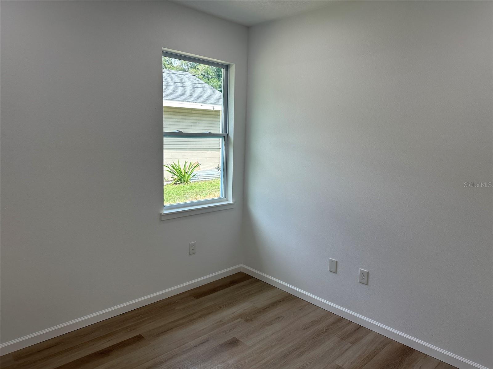 532 E 11TH ST, APOPKA, FL, 32703