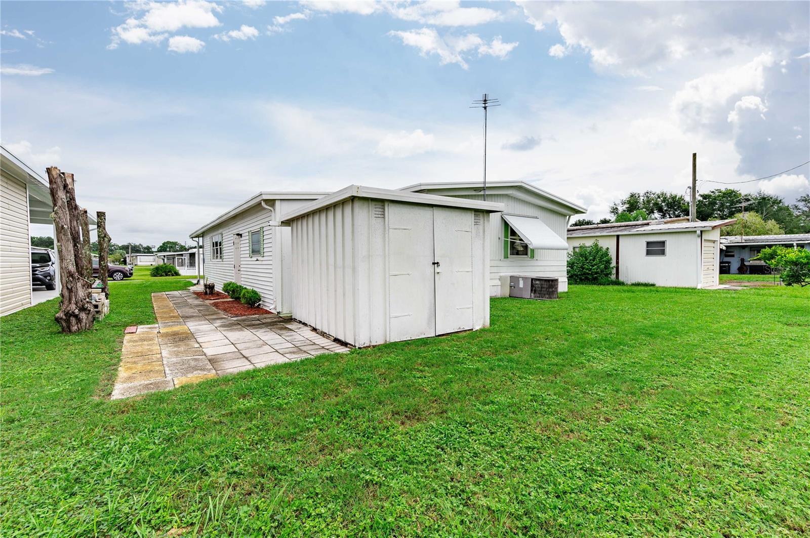 37308 BEVERLY AVE, ZEPHYRHILLS, FL, 33542