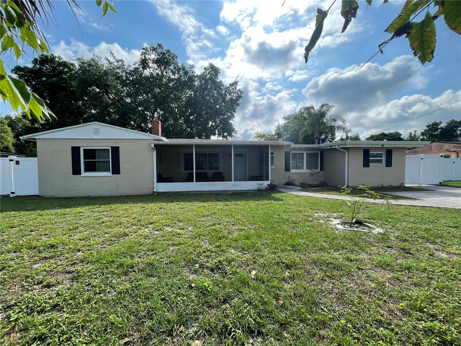211 LANTANA DR, ORLANDO, FL, 32807